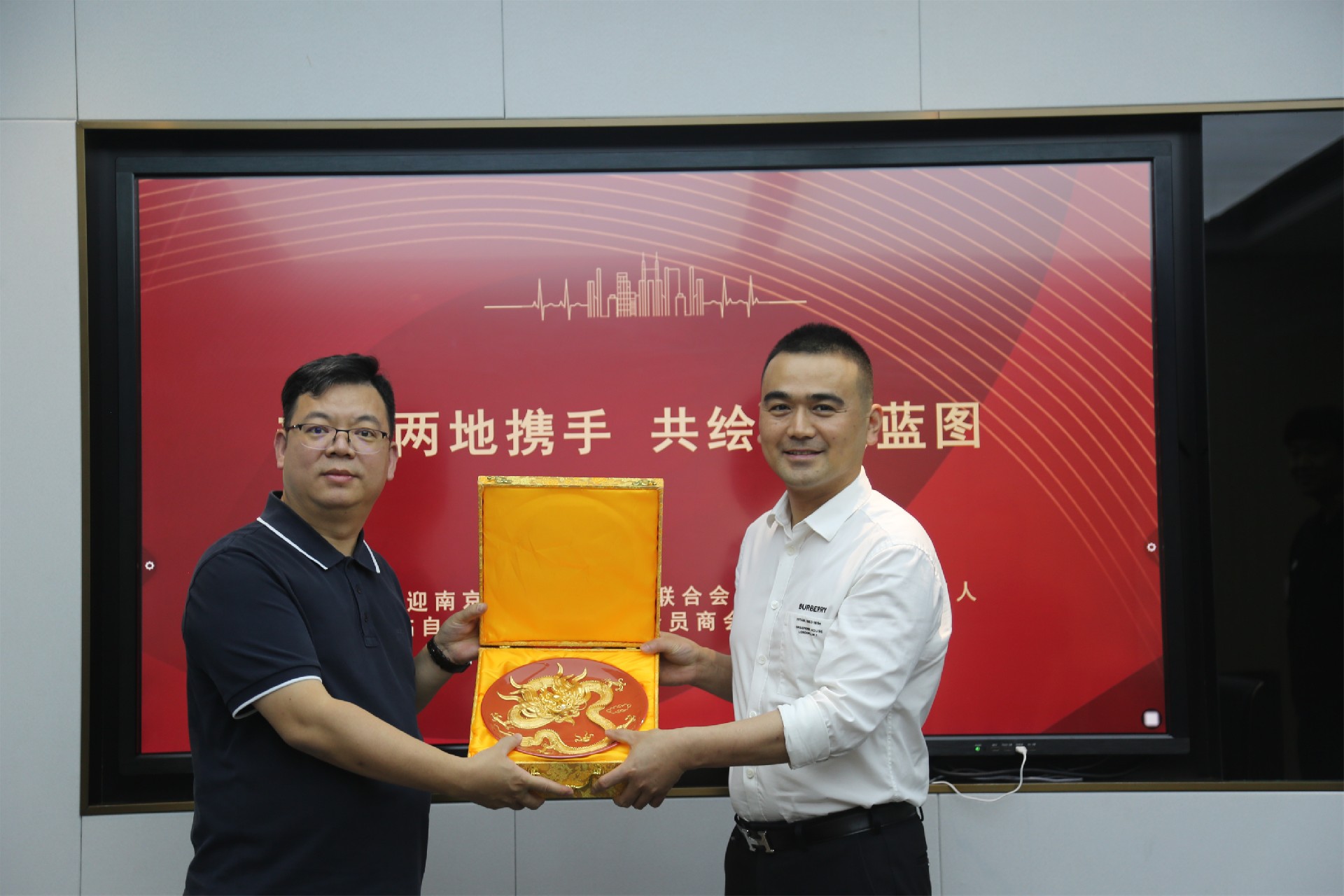 1695032319186457.jpg LP9A5307.jpg